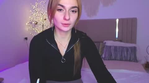 Snapshot of m1ss_arina chatting on 02-08-26, 10:46 M1ss arina online show from 02-08-26, 10:46