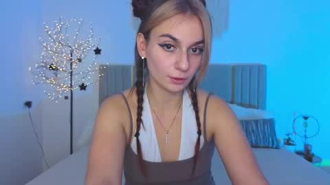 Snapshot of m1ss_arina chatting on 02-10-26, 11:31 M1ss arina online show from 02-10-26, 11:31