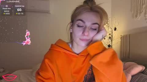 Snapshot of m1ss_arina chatting on 02-12-26, 11:11 M1ss arina online show from 02-12-26, 11:11