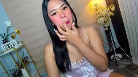 Janelovesu online show from 01-24-25, 11:56