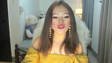 Cutie Yassie online show from 01-08-25, 04:44