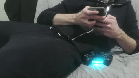 m4dh4tter24 online show from 01-11-25, 09:57