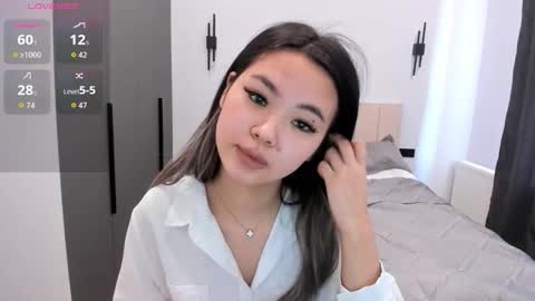 maakimita online show from 10-14-25, 07:31