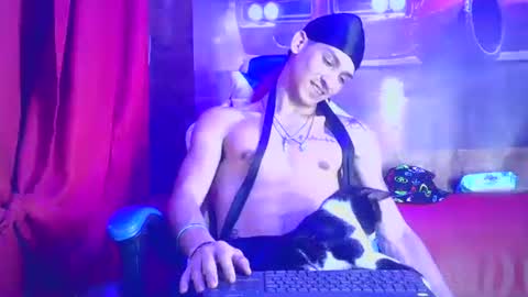 Snapshot of maaster420 chatting on 12-21-24, 09:55 itgram pezlo josue online show from 12-21-24, 09:55