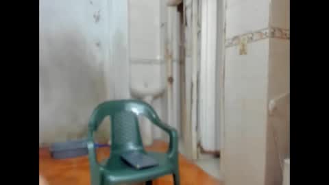 Snapshot of maaster420 chatting on 01-13-25, 01:23 itgram pezlo josue online show from 01-13-25, 01:23