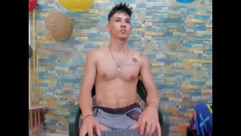 Snapshot of maaster420 chatting on 01-13-25, 04:28 itgram pezlo josue online show from 01-13-25, 04:28