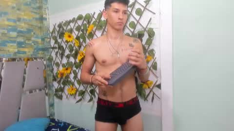 Snapshot of maaster420 chatting on 01-29-25, 03:15 itgram pezlo josue online show from 01-29-25, 03:15