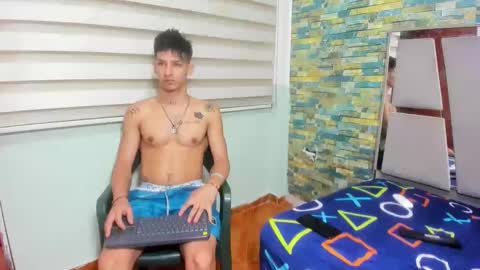 Snapshot of maaster420 chatting on 02-01-25, 12:58 itgram pezlo josue online show from 02-01-25, 12:58
