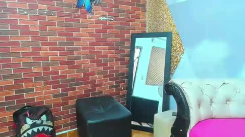 Snapshot of maaster420 chatting on 02-13-25, 04:39 itgram pezlo josue online show from 02-13-25, 04:39