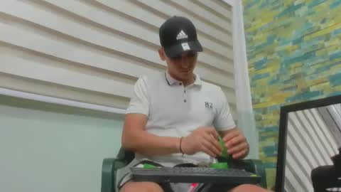 Snapshot of maaster420 chatting on 02-16-25, 11:38 itgram pezlo josue online show from 02-16-25, 11:38