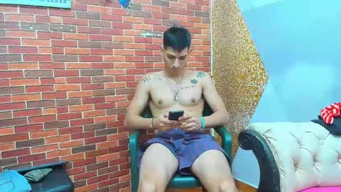 Snapshot of maaster420 chatting on 02-17-25, 12:16 itgram pezlo josue online show from 02-17-25, 12:16
