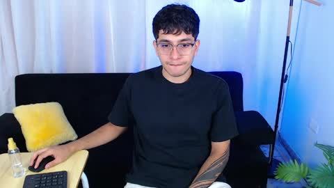 Max online show from 04-24-26, 02:08