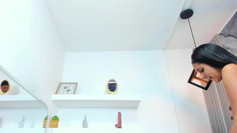 macarenasmith1 online show from 11-11-25, 11:10