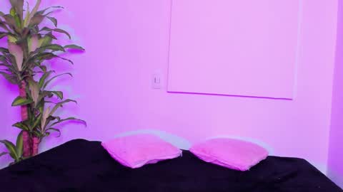 macarenasmith1 online show from 11-20-25, 11:10