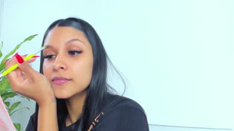 macarenasmith1 online show from 12-22-25, 11:07