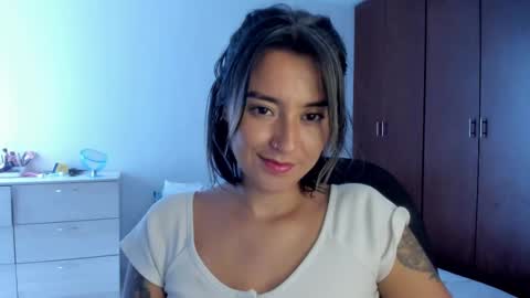 Maca online show from 02-25-25, 03:27