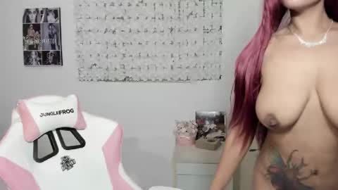 Mac Delice online show from 12-26-24, 03:59