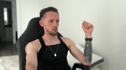 Snapshot of macebre chatting on 10-08-25, 04:15 my beautiful long dick will make you happy online show from 10-08-25, 04:15