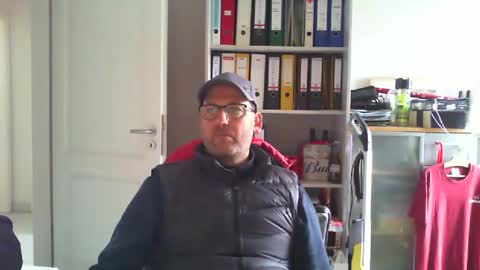 macfly67 online show from 01-20-25, 12:18