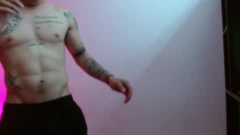 Snapshot of machine_gun27 chatting on 01-24-25, 04:59 machine_gun27 online show from 01-24-25, 04:59