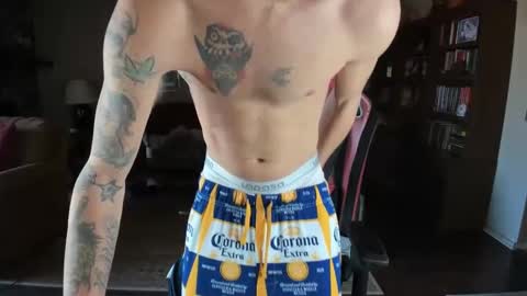 Snapshot of machinecumkelly69 chatting on 02-23-25, 05:50 machinecumkelly69 online show from 02-23-25, 05:50