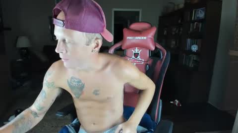 Snapshot of machinecumkelly69 chatting on 10-07-25, 03:36 machinecumkelly69 online show from 10-07-25, 03:36