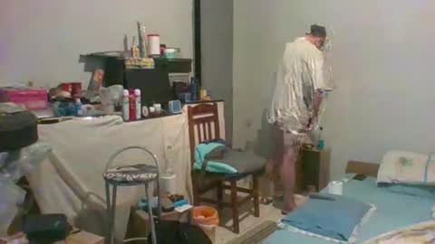 MACHOLIVRE online show from 04-28-26, 07:35