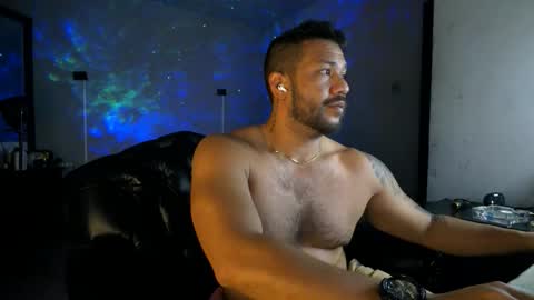 Snapshot of machohandsome chatting on 05-28-26, 09:28 Javier papichulo master how do you want online show from 05-28-26, 09:28