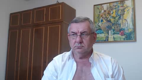 Macho online show from 03-28-26, 03:33