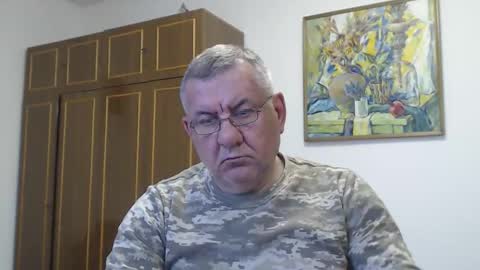 Snapshot of machomale3 chatting on 05-21-26, 05:31 Macho online show from 05-21-26, 05:31