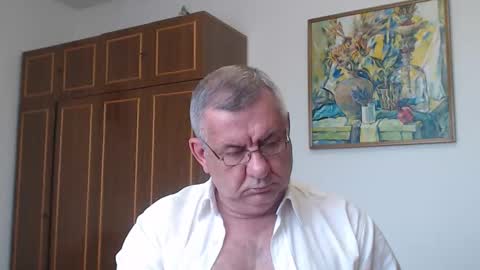 Snapshot of machomale3 chatting on 05-28-26, 02:47 Macho online show from 05-28-26, 02:47