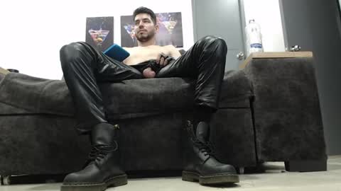 instagram mackdanielsx online show from 05-28-26, 12:30