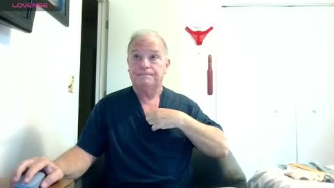 mackdocc001 online show from 04-09-26, 05:18