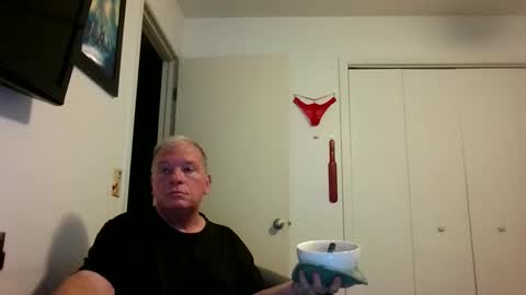 mackdocc001 online show from 04-15-26, 06:48