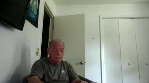 mackdocc001 online show from 04-18-26, 05:17