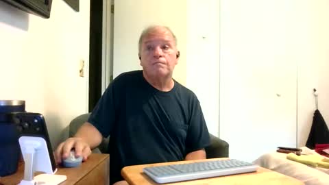Snapshot of mackdocc001 chatting on 06-01-26, 03:36 mackdocc001 online show from 06-01-26, 03:36