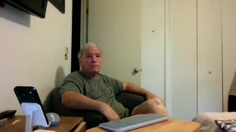 Snapshot of mackdocc001 chatting on 06-16-26, 02:09 mackdocc001 online show from 06-16-26, 02:09