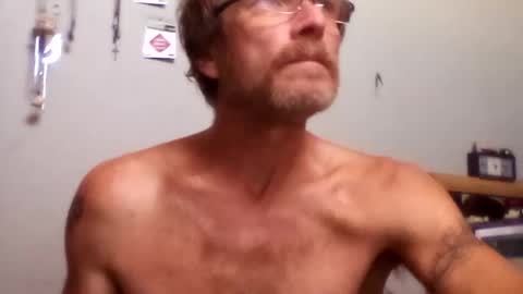 mackdog1369 online show from 10-19-25, 08:09