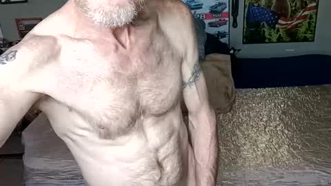 mackdog1369 online show from 04-12-26, 04:01