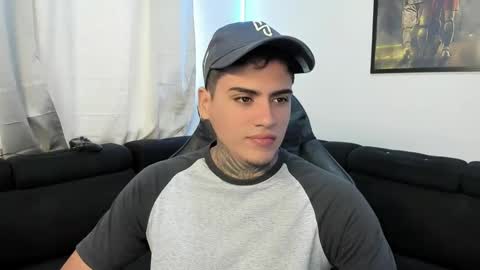 max online show from 02-12-25, 01:37