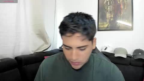 max online show from 10-25-25, 12:23