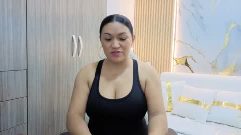 Madam Hott  online show from 09-26-25, 03:54