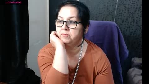 Madam Sanjanne online show from 01-17-25, 01:57