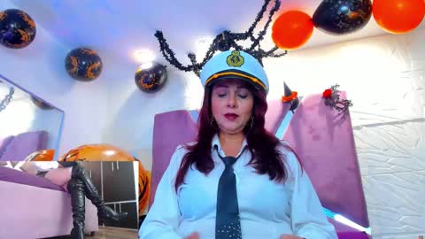 Snapshot of madame_angelic_ chatting on 10-12-25, 03:49 ANGELIC  online show from 10-12-25, 03:49