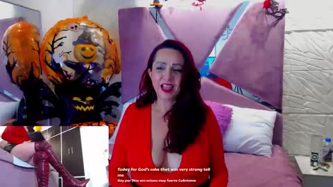 Snapshot of madame_angelic_ chatting on 10-16-25, 05:30 ANGELIC  online show from 10-16-25, 05:30