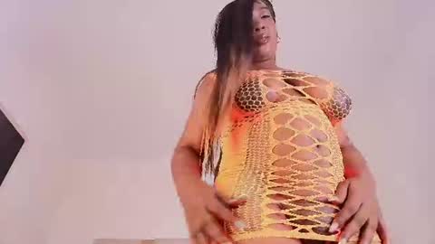 Gabriela - Madameebony online show from 07-21-26, 11:45