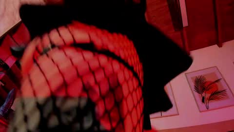 madame ibby online show from 04-28-26, 02:33