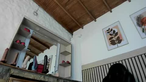 madame ibby online show from 05-22-26, 12:00