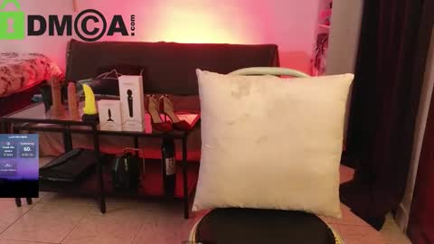 Madame La online show from 09-28-25, 01:27