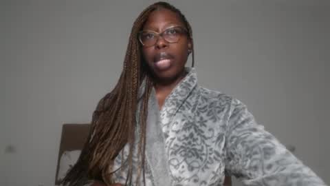 YourMadamIndigo online show from 01-05-25, 03:11